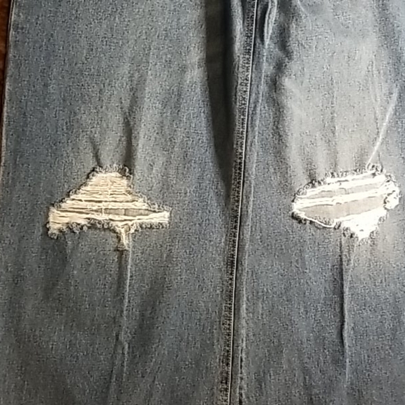 NEW - Forever 21 Denim Wide Leg Pants - Picture 3 of 6